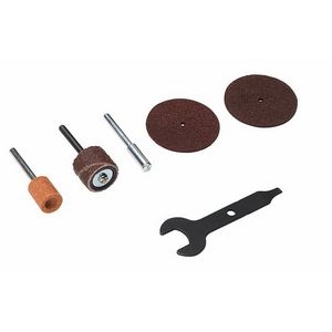 5 accesorios diferentes y una llave inglesa