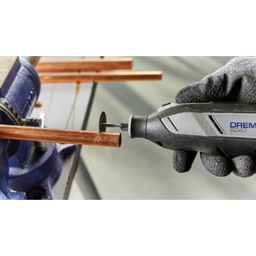 Corte de cobre con una Dremel 8240