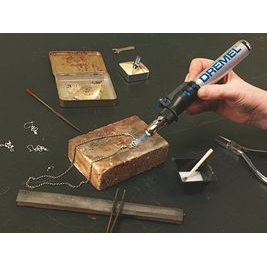 Creación de joyas con un VersaTip con la punta de soldar