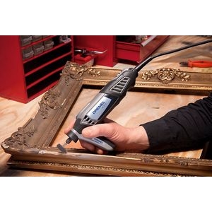 Rostentfernung mit einem Dremel Multi-Tool