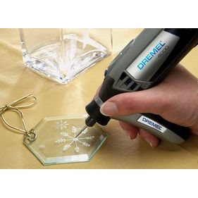 Glas-Gravur mit einem Dremel 4000